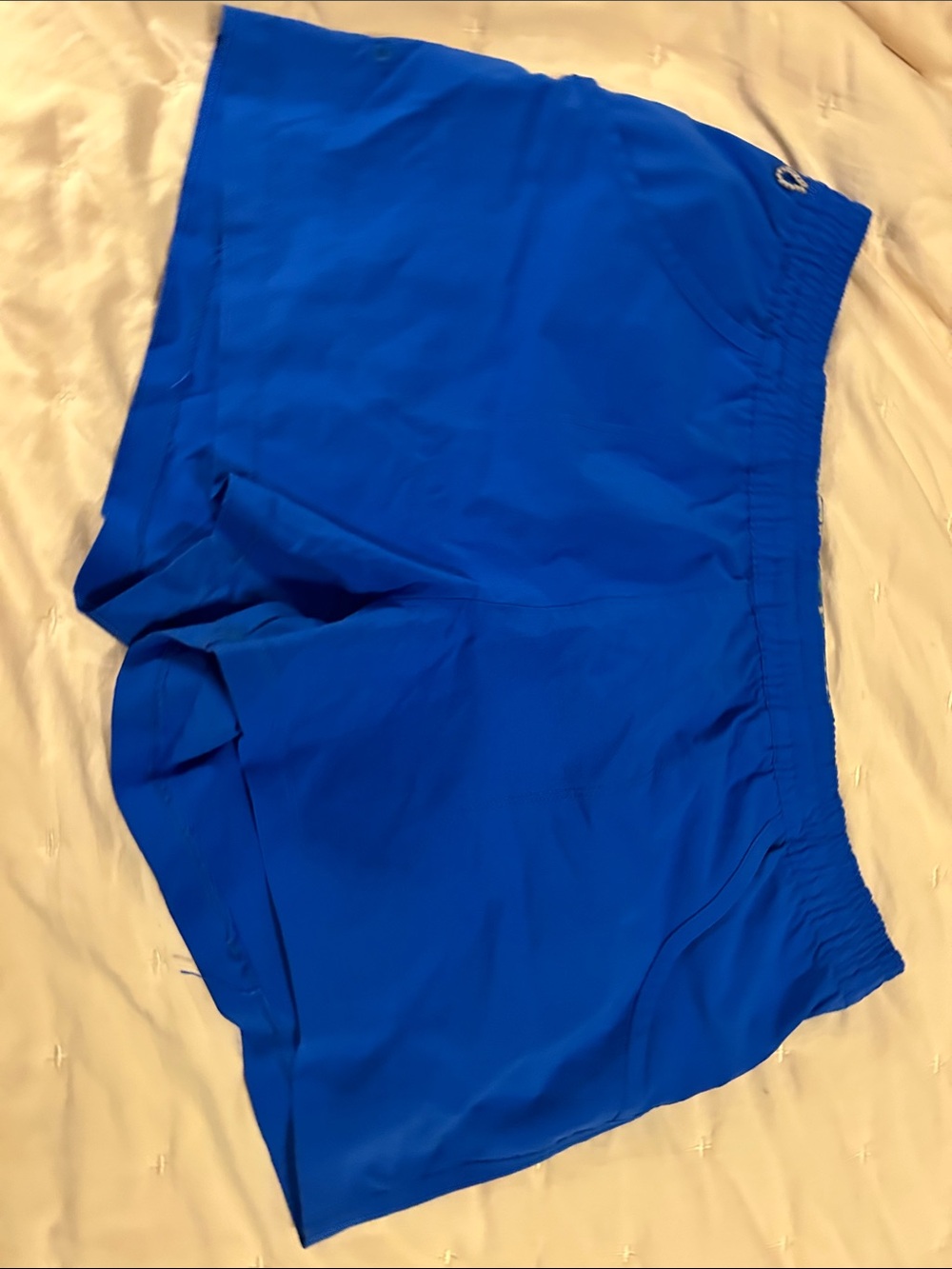 Columbia PFG Women's Athletic Shorts - Bright Blue 3 inch inseam SIZE LARGE
